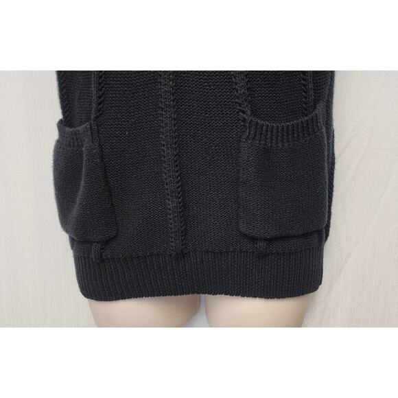 BCBG MAXAZRIA Women's Black Merino Wool Short Sleeve Button Up Sweater Sz XS - Picture 7 of 9